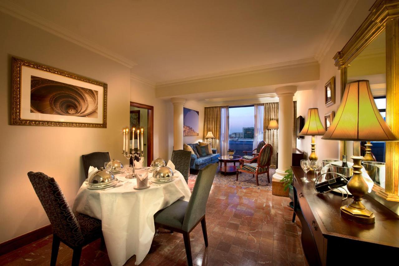 The Michelangelo Hotel Sandton Exterior photo